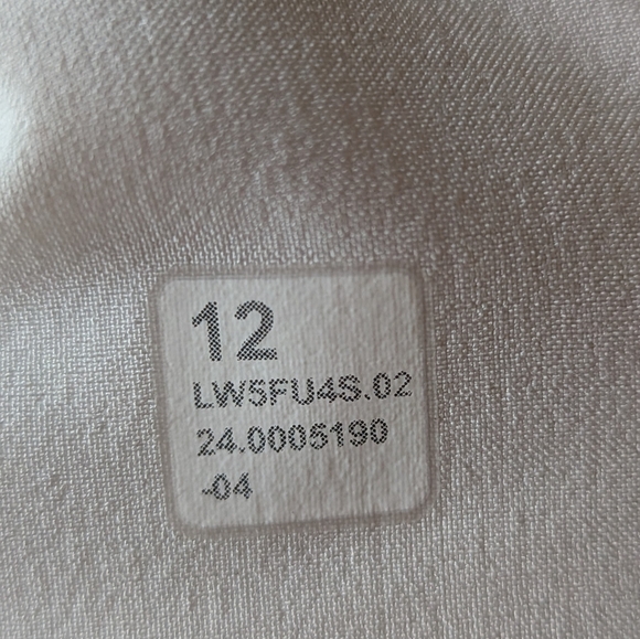 Lululemon Swift Mid-Rise Wide-Leg Pant - Bone - Size 12 Small Stain - Picture 3 of 12